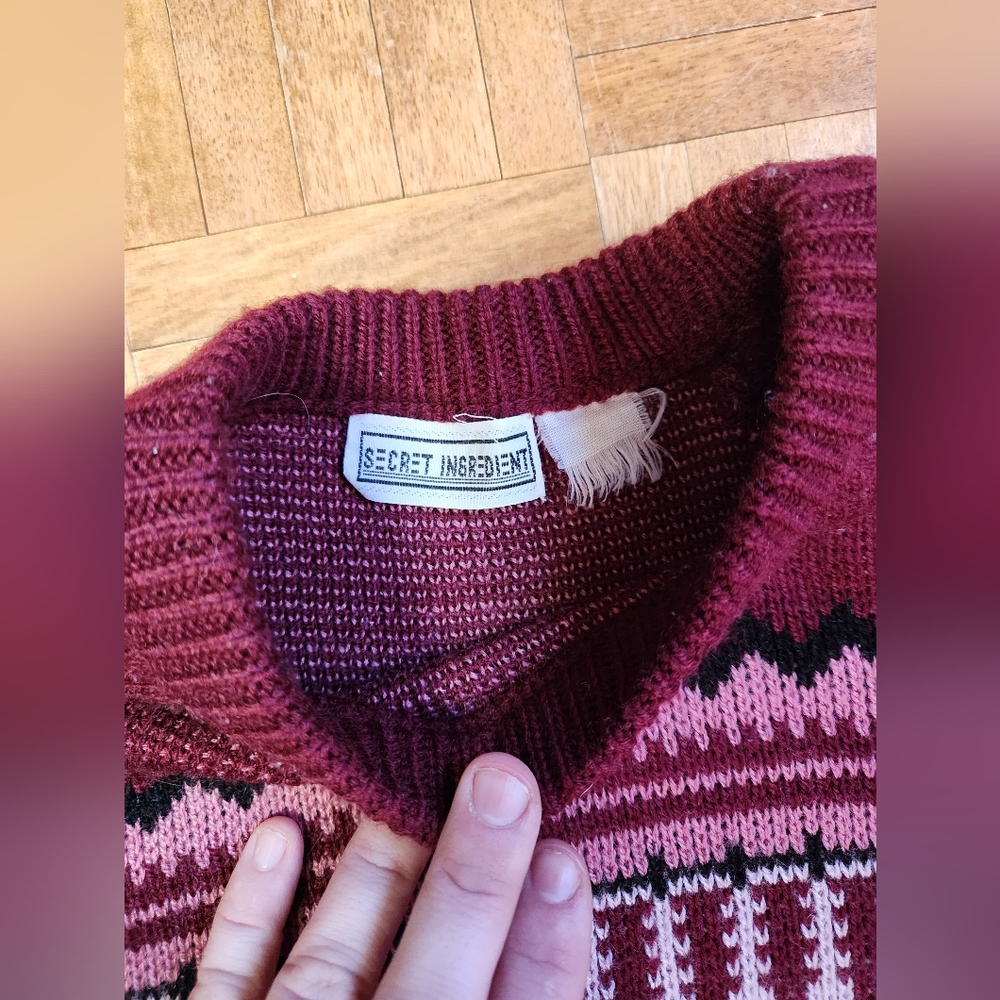 Vintage Secret Ingredient Sweater Burgundy/Pink - Picture 3 of 4